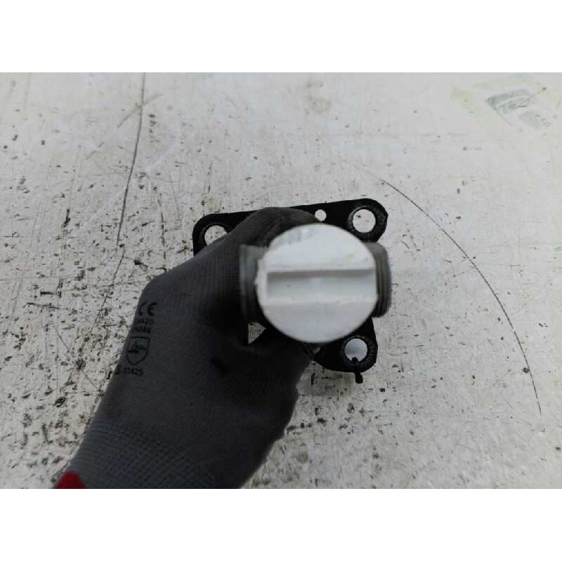 Recambio de soportes paragolpes para peugeot 407 st sport referencia OEM IAM  DELANTERO DERECHO - Verde 3
