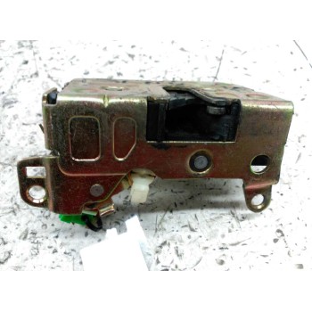 Recambio de cerradura puerta delantera derecha para iveco daily caja abierta / volquete referencia OEM IAM   