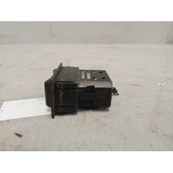 Recambio de mando elevalunas delantero izquierdo para renault magnum ab 2005 12.0 diesel referencia OEM IAM   