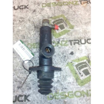 Recambio de bombin embrague para nissan trucks l80.09 l80.14 referencia OEM IAM S399  