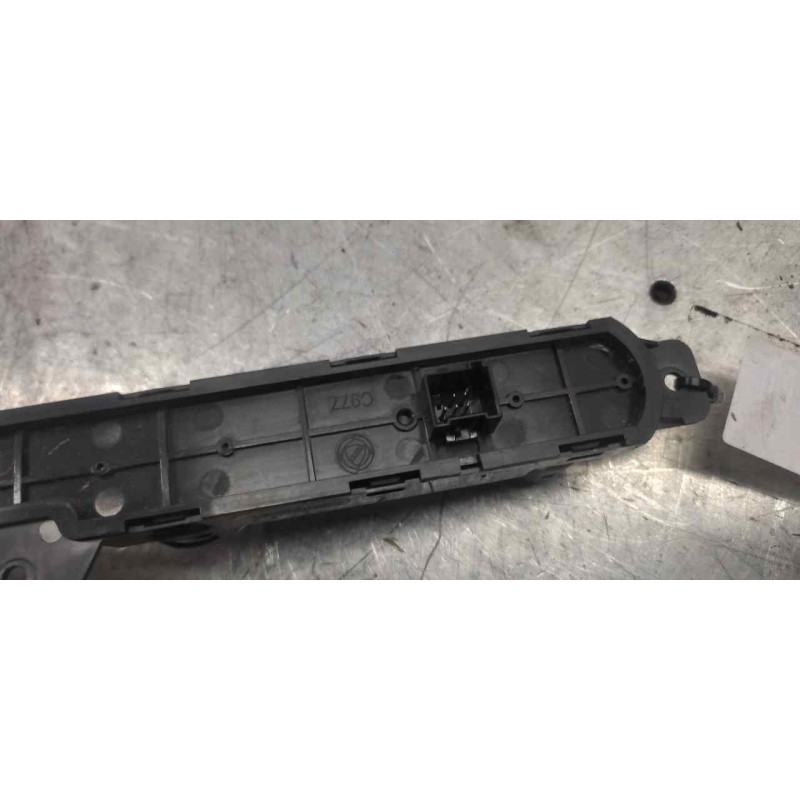 Recambio de warning para fiat nuova 500 (150) blackjack referencia OEM IAM C977 5 PINS - Rojo 3