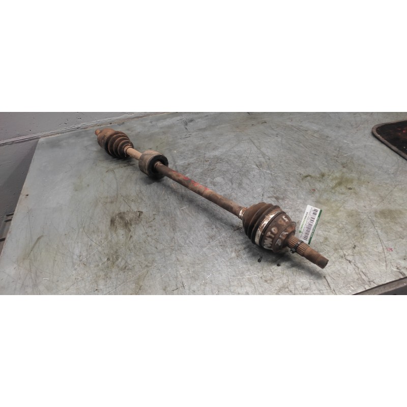 Recambio de transmision delantera derecha para fiat punto berlina (176) gt t 130 referencia OEM IAM  24MM MANGUETA Y CAMBIO 