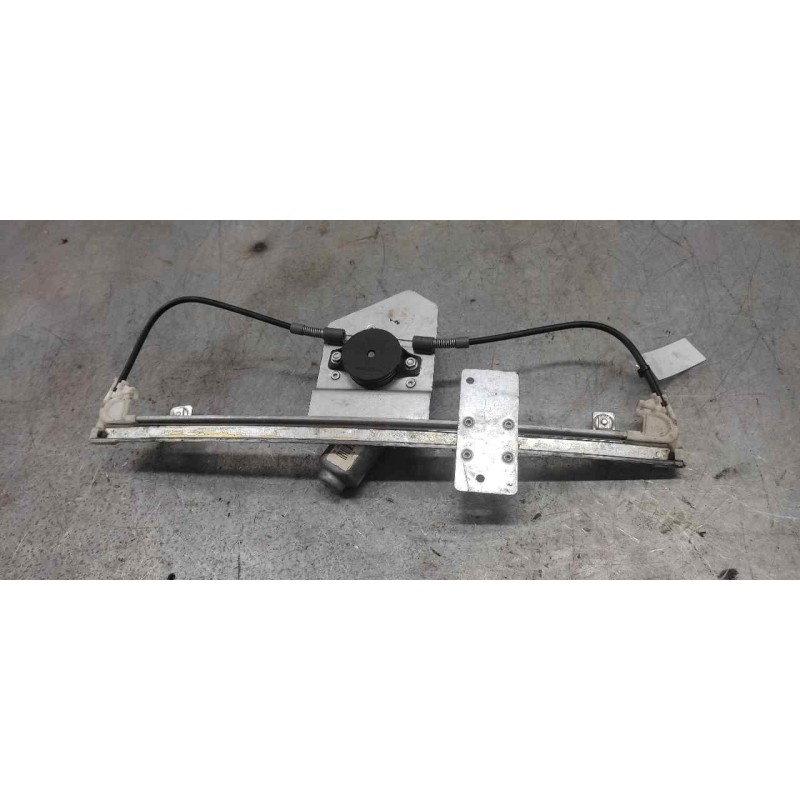 Recambio de elevalunas delantero derecho para dacia logan ambiance referencia OEM IAM 400727D 2 PINS 2