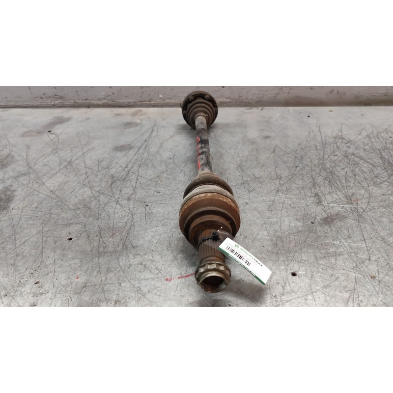 Recambio de transmision trasera izquierda para bmw serie 5 berlina (e60) 520d referencia OEM IAM 7572423AI01  