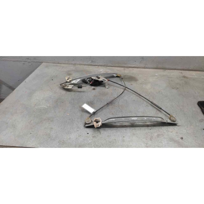 Recambio de elevalunas delantero izquierdo para peugeot 206 berlina gti referencia OEM IAM   2 PINS - Azul 3