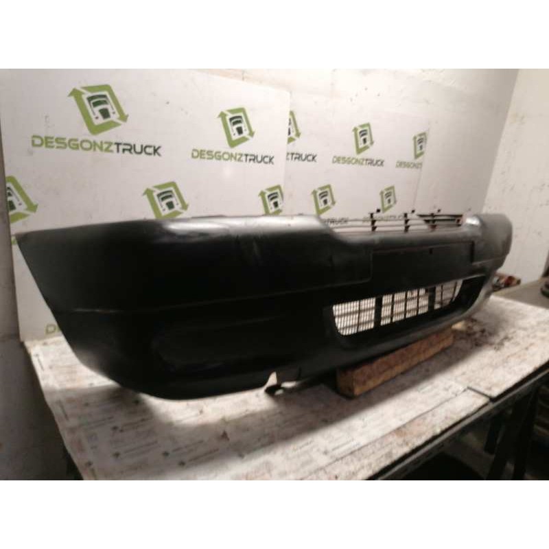 Recambio de paragolpes delantero para peugeot expert kombi 1.9 turbodiesel referencia OEM IAM 2
