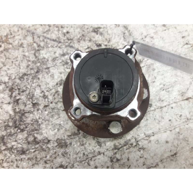 Recambio de buje trasero izquierdo para ford c-max (cb3) ghia referencia OEM IAM 2