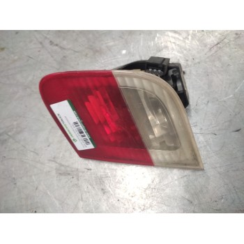 Recambio de piloto trasero derecho interior para bmw serie 3 berlina (e46) 318d referencia OEM IAM   