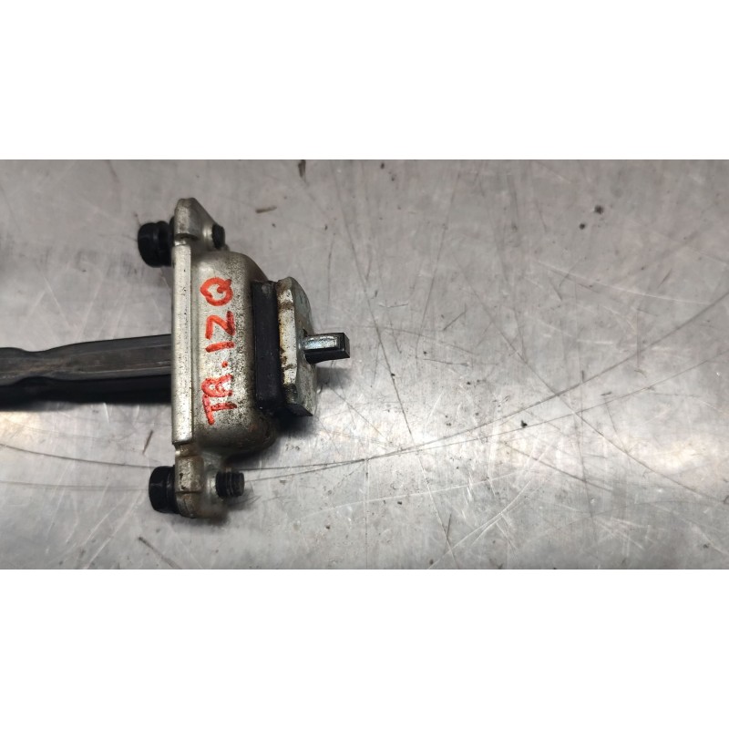 Recambio de retenedor puerta para hyundai i30 (gd) 1.6 crdi referencia OEM IAM 3