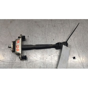 Recambio de retenedor puerta para hyundai i30 (gd) 1.6 crdi referencia OEM IAM   