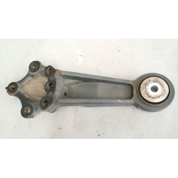 SOPORTE CABINA DELANTERO 1304846 