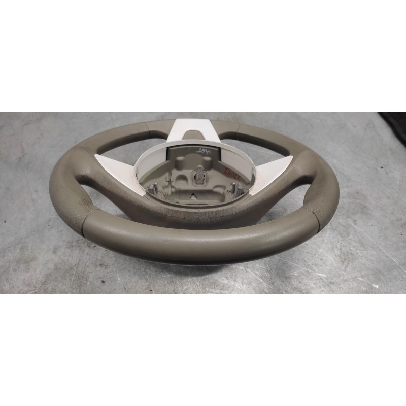 Recambio de volante para ford ka (ccu) titanium referencia OEM IAM 4