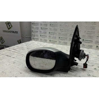 RETROVISOR IZQUIERDO 
