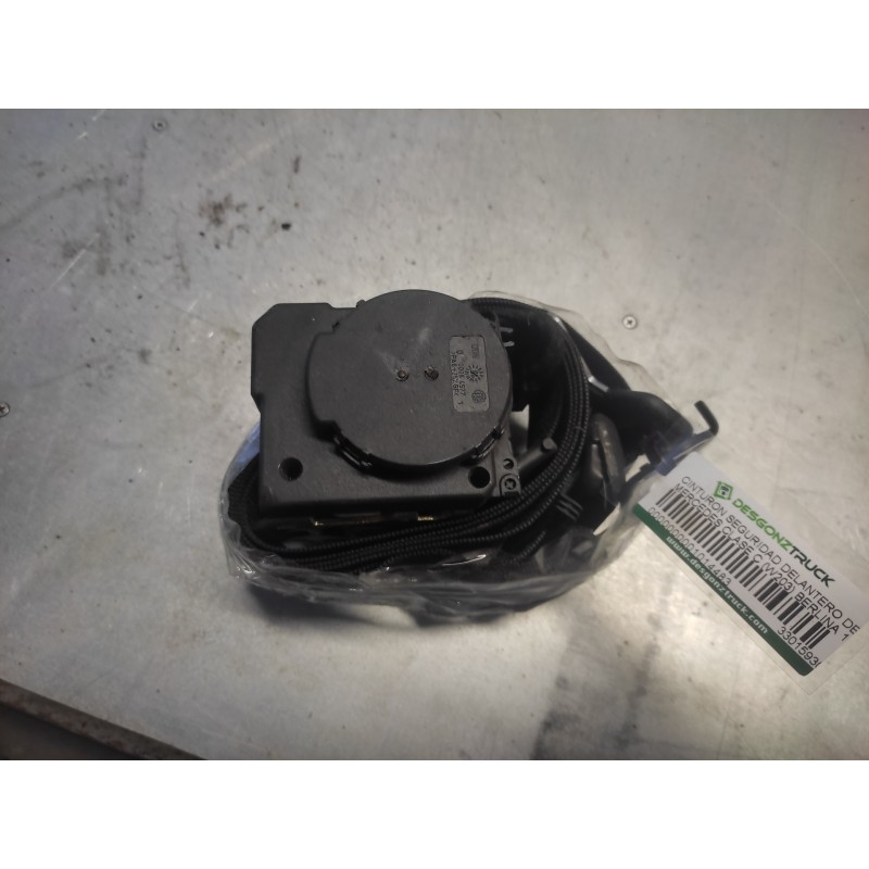 Recambio de cinturon seguridad delantero derecho para mercedes-benz clase c (w203) berlina 1.8 cat referencia OEM IAM 33015930C 