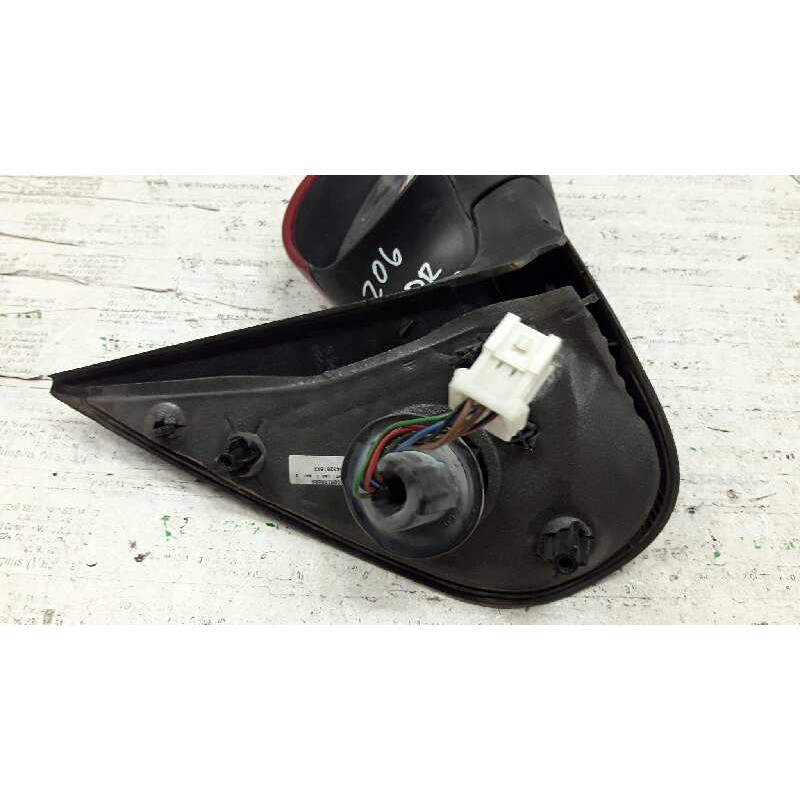 Recambio de retrovisor derecho para peugeot 206 berlina x-line referencia OEM IAM 2