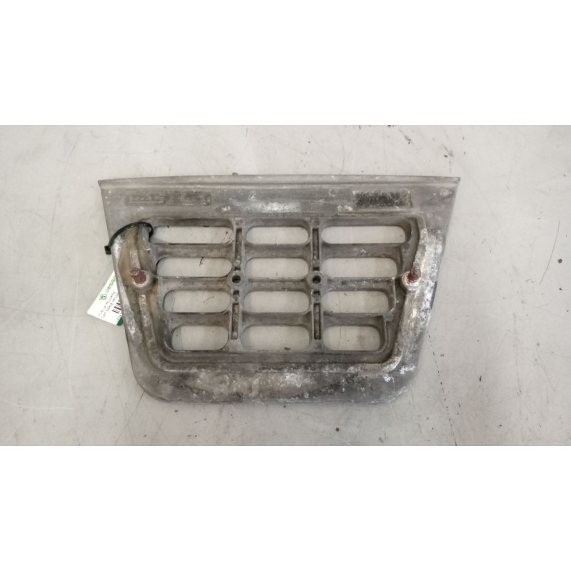 Recambio de huella peldaño para daf serie xf105.460 12.9 diesel referencia OEM IAM 0962643 - Blanco 2