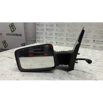 RETROVISOR IZQUIERDO 