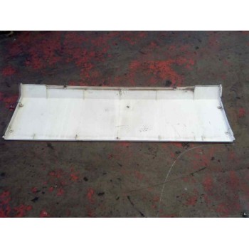 Recambio de molduras delanteras para renault magnum ab 2005 12.8 diesel referencia OEM IAM   