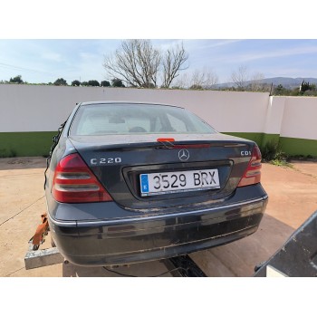 mercedes-benz clase c (w203) berlina del año 2002