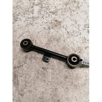 BRAZO SUSPENSION SUPERIOR TRASERO DERECHO 