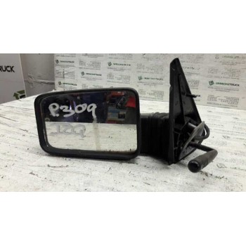 RETROVISOR IZQUIERDO 