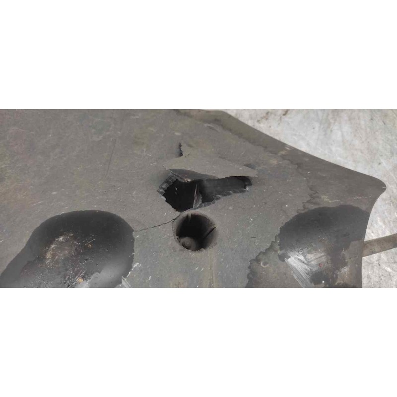 Recambio de brazo suspension inferior trasero izquierdo para bmw serie 1 lim. (f20) 118d referencia OEM IAM 3