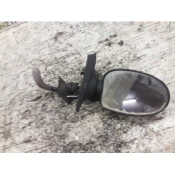 RETROVISOR IZQUIERDO 