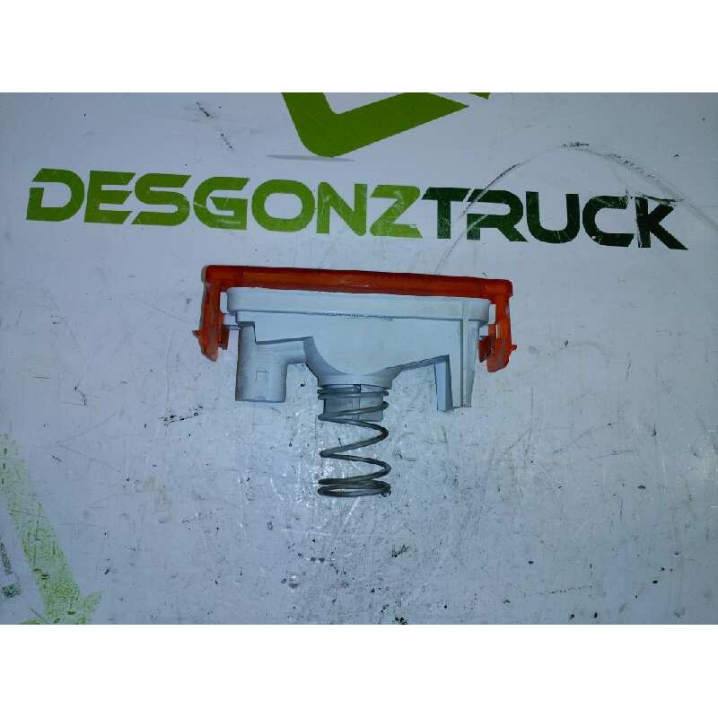 Recambio de piloto delantero derecho para renault rapid/express (f40) 1.6 diesel referencia OEM IAM - Rojo 2