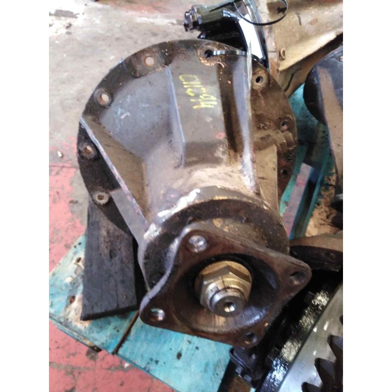 Recambio de grupo para nissan eco - t 100.45/78 kw/e2 pr / 2800 / 4.5 cabina individual referencia OEM IAM GD260 RATIO:4,44/1=40 - Azul