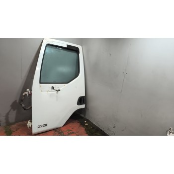 Recambio de puerta delantera izquierda para renault midlum fg xxx.10    e4 cabina doble referencia OEM IAM 5600464823  