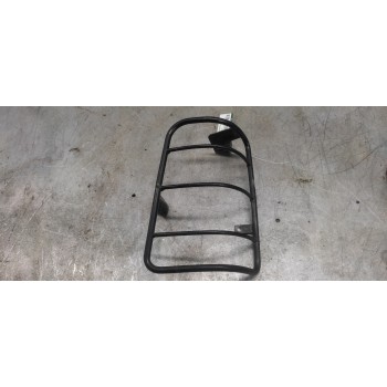 Recambio de protector para peugeot partner kombi confort referencia OEM IAM   PILOTO TRASERO DERECHO