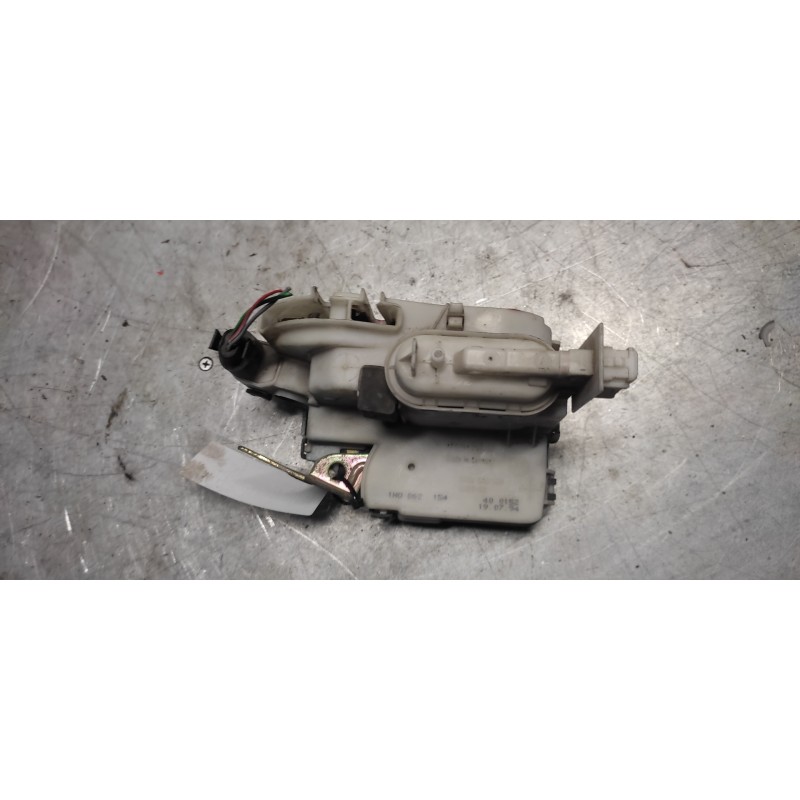Recambio de cerradura puerta delantera derecha para volkswagen golf iii berlina (1h1) s referencia OEM IAM 140862154 2