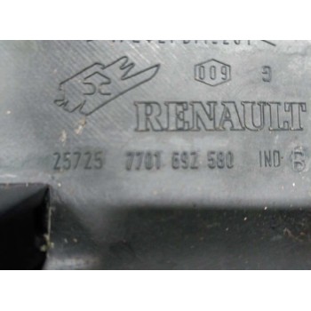 Recambio de moldura para renault master desde ´98 referencia OEM IAM 7701692580 DELANTERA IZQUIERDA 
