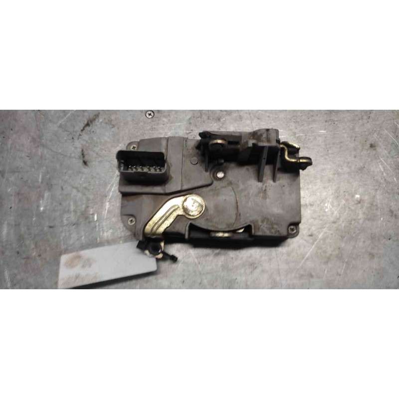 Recambio de cerradura puerta delantera derecha para peugeot 206 berlina xs referencia OEM IAM  6 PINS 2