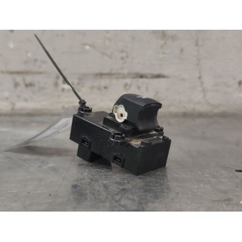 Recambio de mando elevalunas delantero derecho para hyundai i30 (gd) 1.6 crdi referencia OEM IAM 39Y5101320  