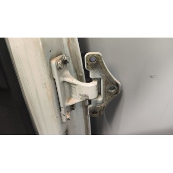 Recambio de puerta delantera izquierda para renault midlum fg xxx.10    e4 cabina doble referencia OEM IAM 5600464823  