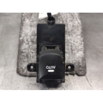 Recambio de mando elevalunas delantero derecho para hyundai i30 (gd) 1.6 crdi referencia OEM IAM 39Y5101320  