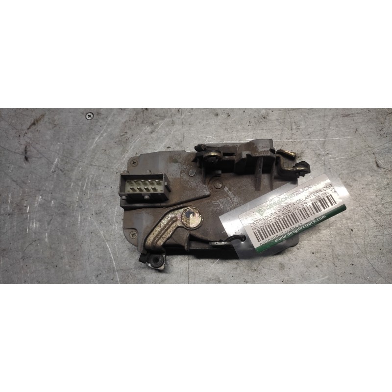 Recambio de cerradura puerta delantera derecha para peugeot 206 berlina xs referencia OEM IAM  9 PINS 2