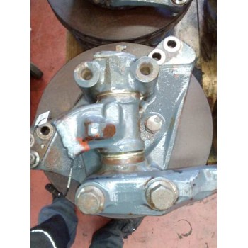 Recambio de mangueta delantera derecha para daf trucks 95 xf fa 95 xf 430 (428cv) referencia OEM IAM   