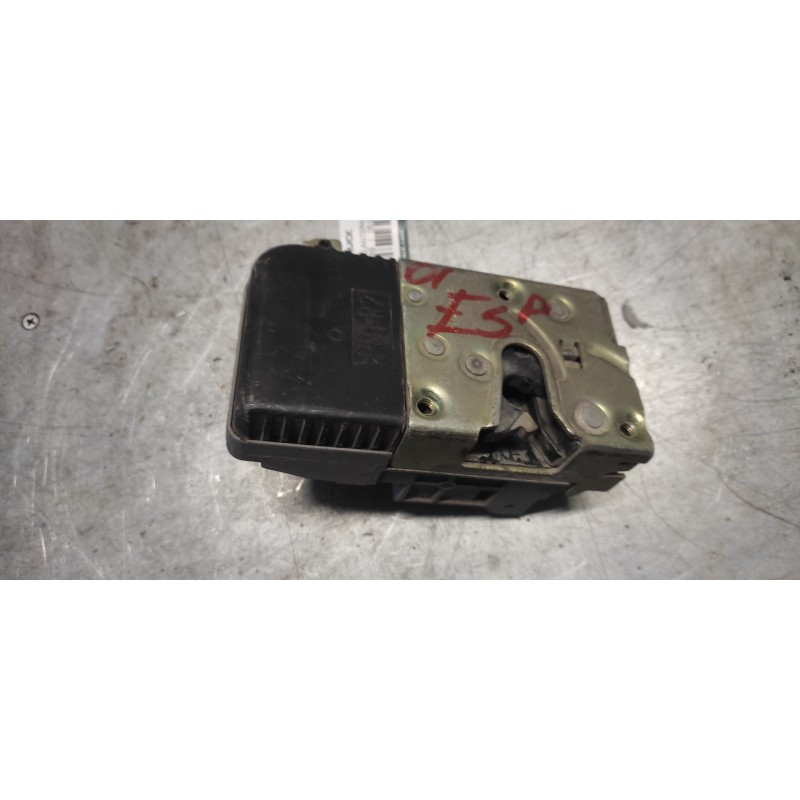Recambio de cerradura puerta delantera derecha para peugeot 206 berlina xs referencia OEM IAM  9 PINS 