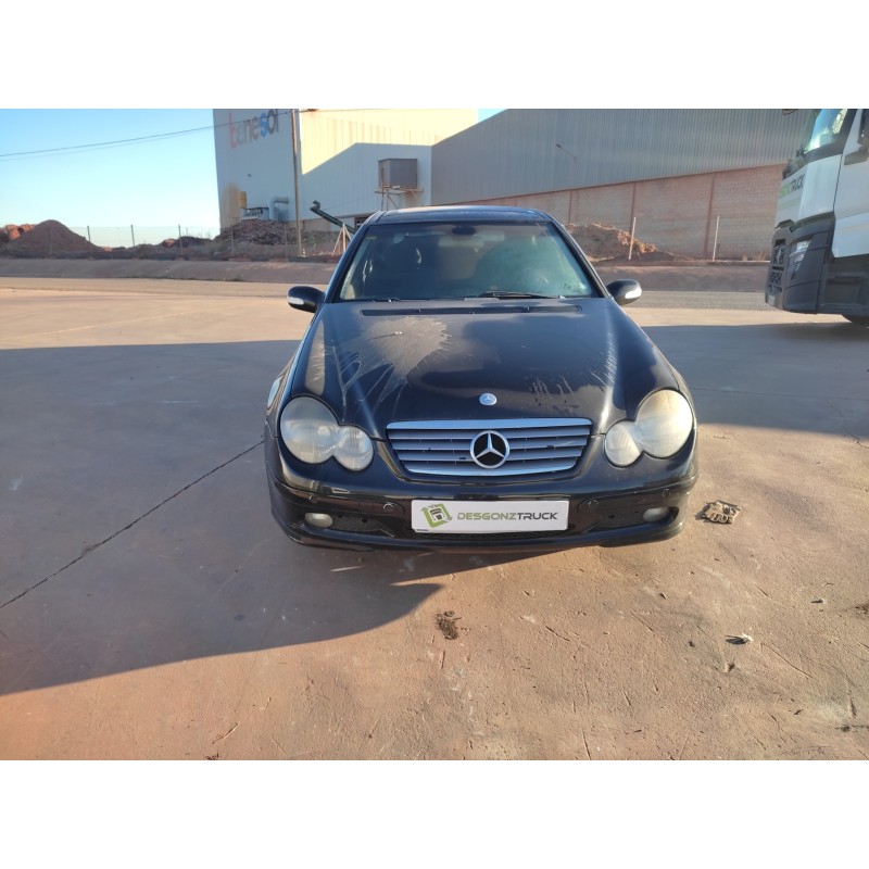 mercedes-benz clase c (w203) sportcoupe del año 2002