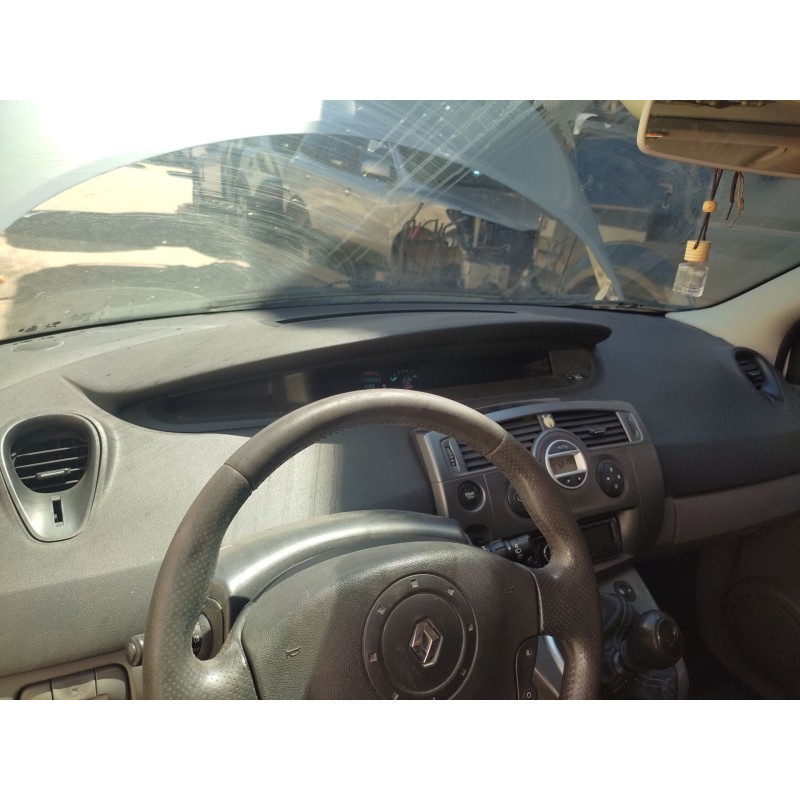 Recambio de salpicadero para renault scenic ii 1.9 dci diesel referencia OEM IAM   