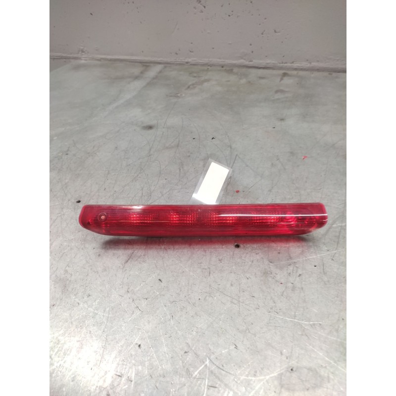 Recambio de luz central de freno para peugeot 308 confort referencia OEM IAM 9680426580  