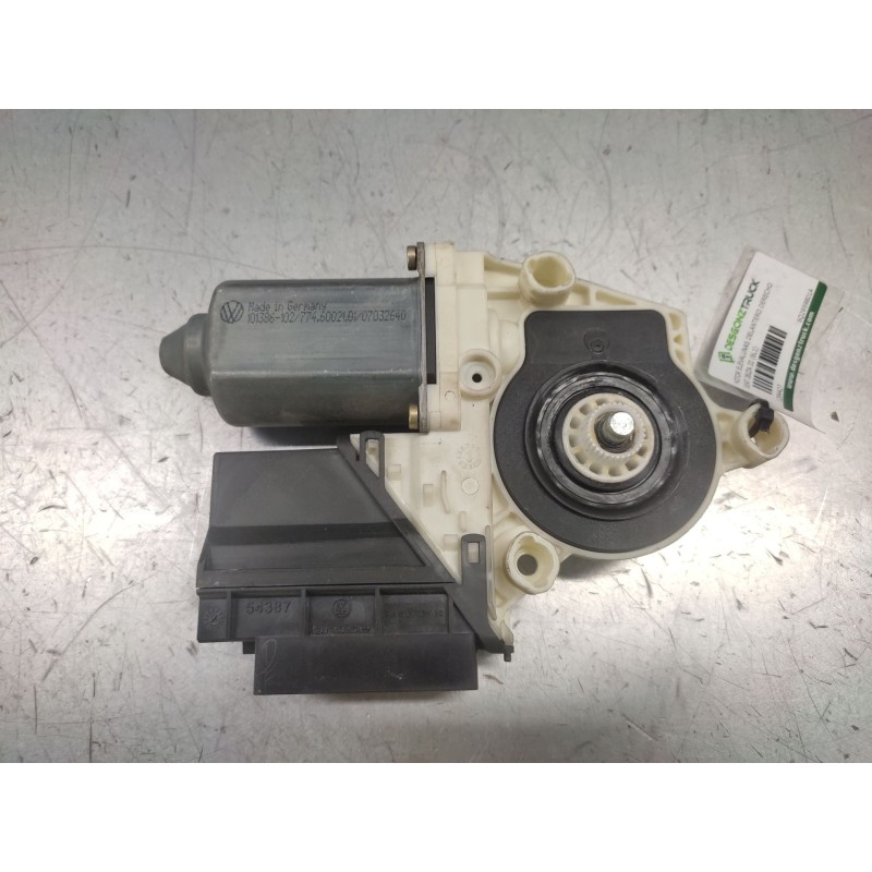 Recambio de motor elevalunas delantero derecho para seat ibiza iii (6l1) 1.2 referencia OEM IAM 6Q2959801A  