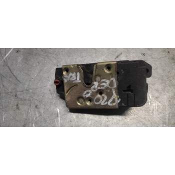 CERRADURA PUERTA TRASERA DERECHA 4 PINS 