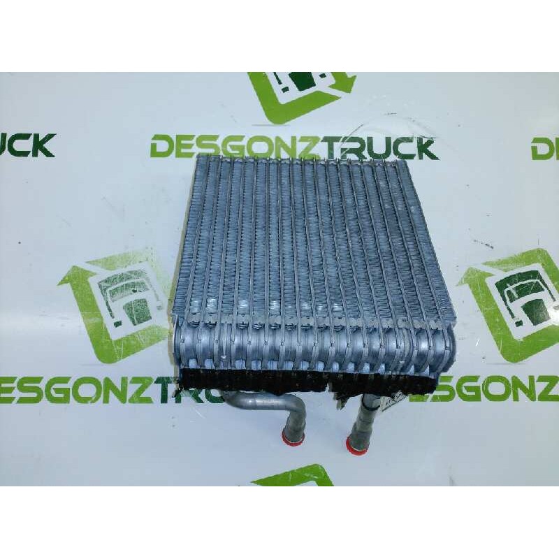 Recambio de radiador calefaccion / aire acondicionado para ford focus turnier (cak) 1.8 tddi turbodiesel cat referencia OEM IAM