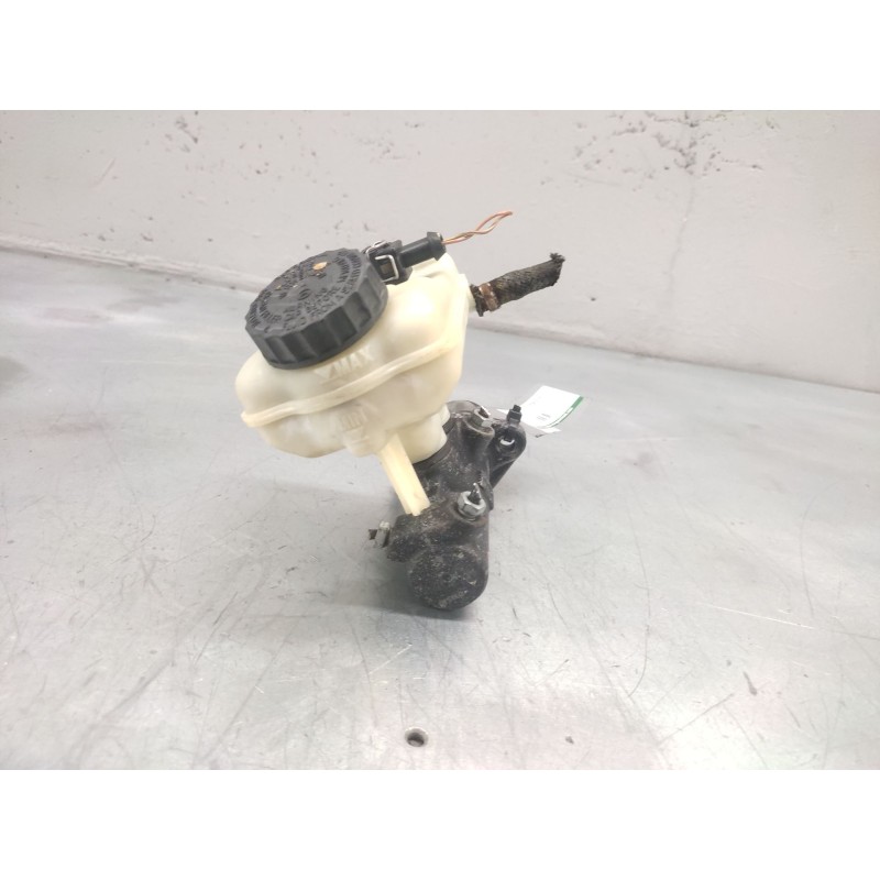 Recambio de bomba freno para mercedes-benz vito (w638) combi referencia OEM IAM A0024312802 - Blanco 2