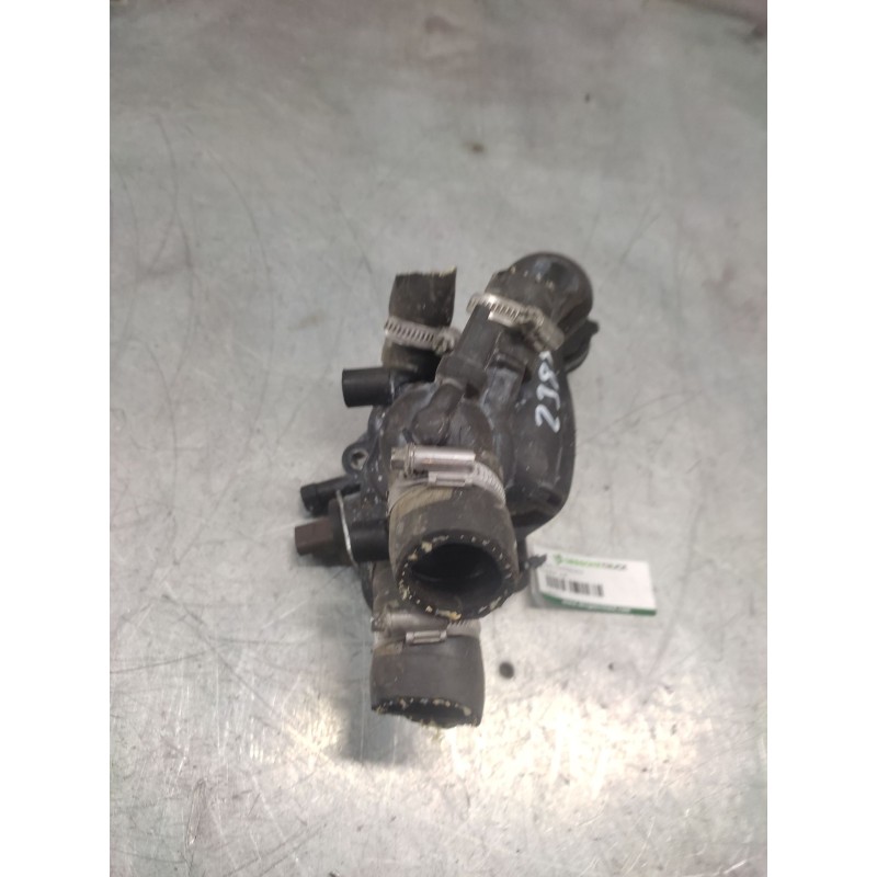 Recambio de cuerpo termostato para peugeot 308 confort referencia OEM IAM   