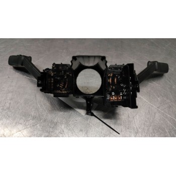 Recambio de mando multifuncion para seat arona (kj7, kjp) 1.0 tsi referencia OEM IAM 2Q0953521S  