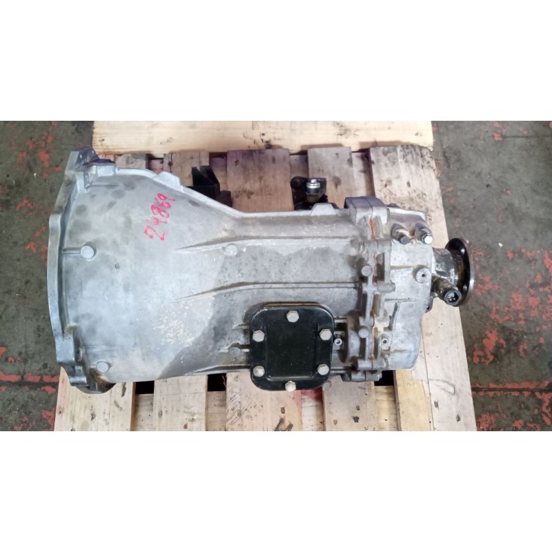 Recambio de caja cambios para nissan trucks atleon 120 referencia OEM IAM 321319x502 re221801 321019x501